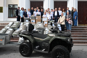 Председатель Счетной палаты Тюменской области Дмитрий Огородников принял участие в отправке очередного гуманитарного груза на передовую