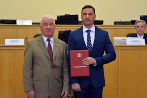 Председателю Счетной палаты Тюменской области объявлена Благодарность председателя Тюменской областной Думы